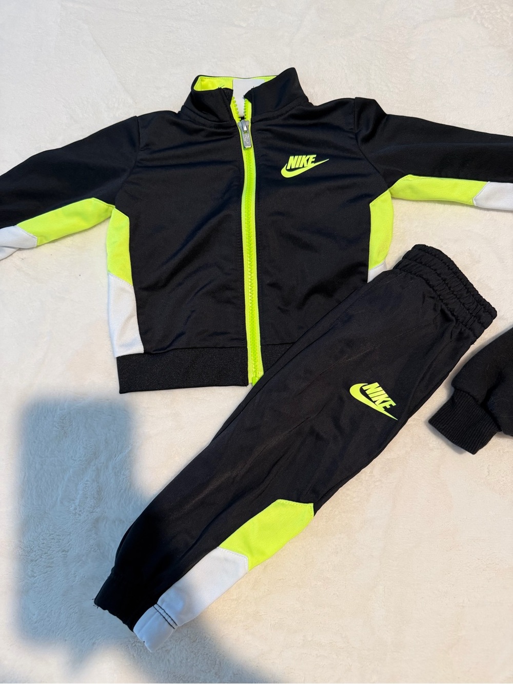 Nike Black & Neon Yellow Kids' Athletic Track Set